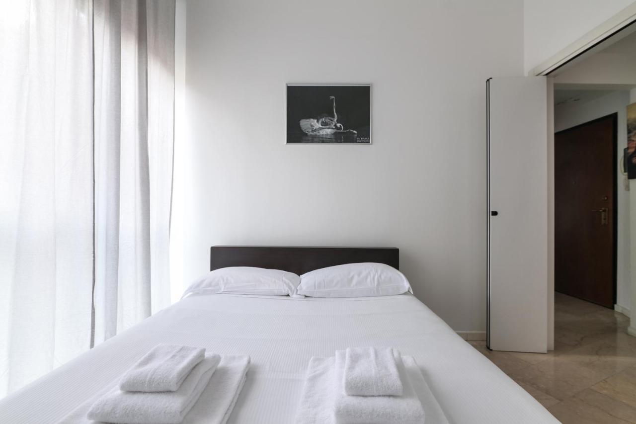 Prestige Boutique Homes - Duomo 1 Milánó Kültér fotó